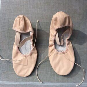 BLOCH Pink Leather Ballet Shoes New